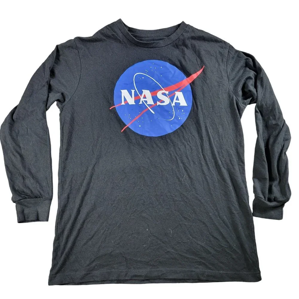 NASA Adult Medium Black Long Sleeve Graphic Shirt Casual Street Wear Outdoors